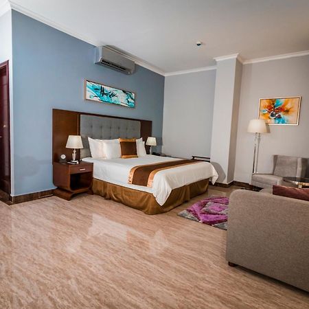 Hotel City Plaza & Suites David Dış mekan fotoğraf