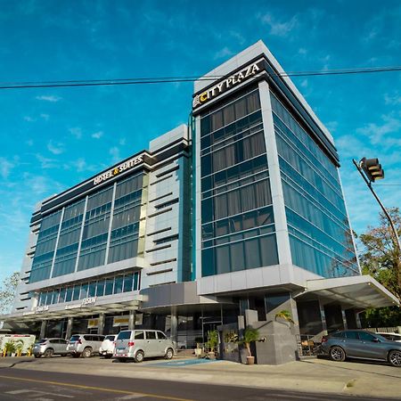 Hotel City Plaza & Suites David Dış mekan fotoğraf