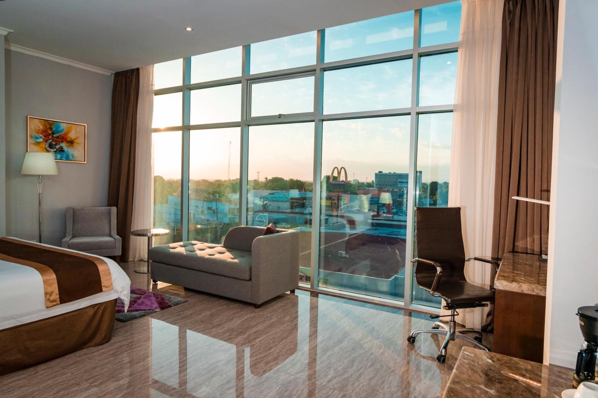 Hotel City Plaza & Suites David Dış mekan fotoğraf
